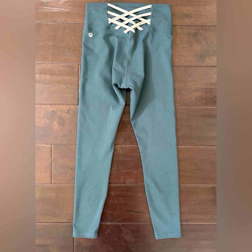 Fabletics Boost PowerHold® High-Waisted 7/8 Leggings Women's Medium Teal Green